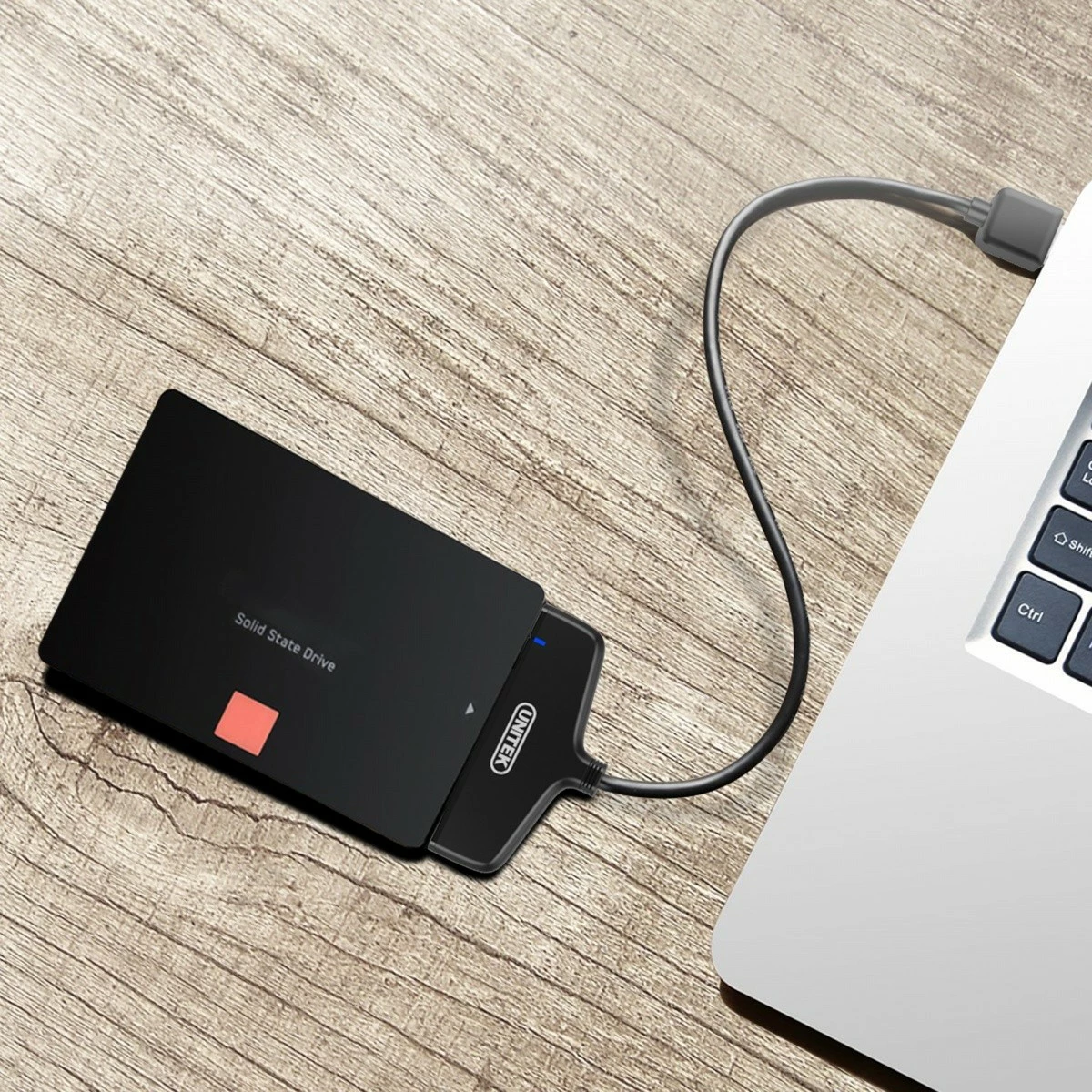 Adapter USB 3.0 na SATA III za HDD/SSD 2,5", Unitek Y-1096, črn