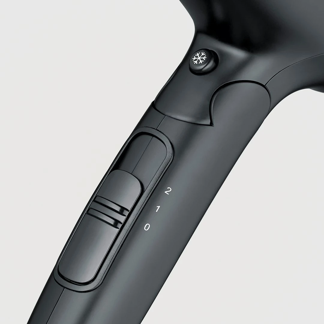 Sušilnik za lase 1600 W, črn Severin HT 0159