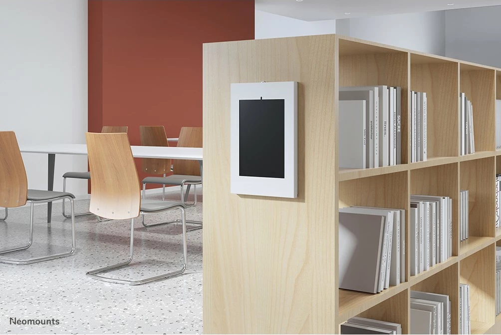 Stenski nosilec za tablico Neomounts WL15-650WH1, 9,7–11 in, jeklo, bel Stenski nosilec za tablico Neomounts WL15-650WH1, 9,7–11 in, jeklo, bel