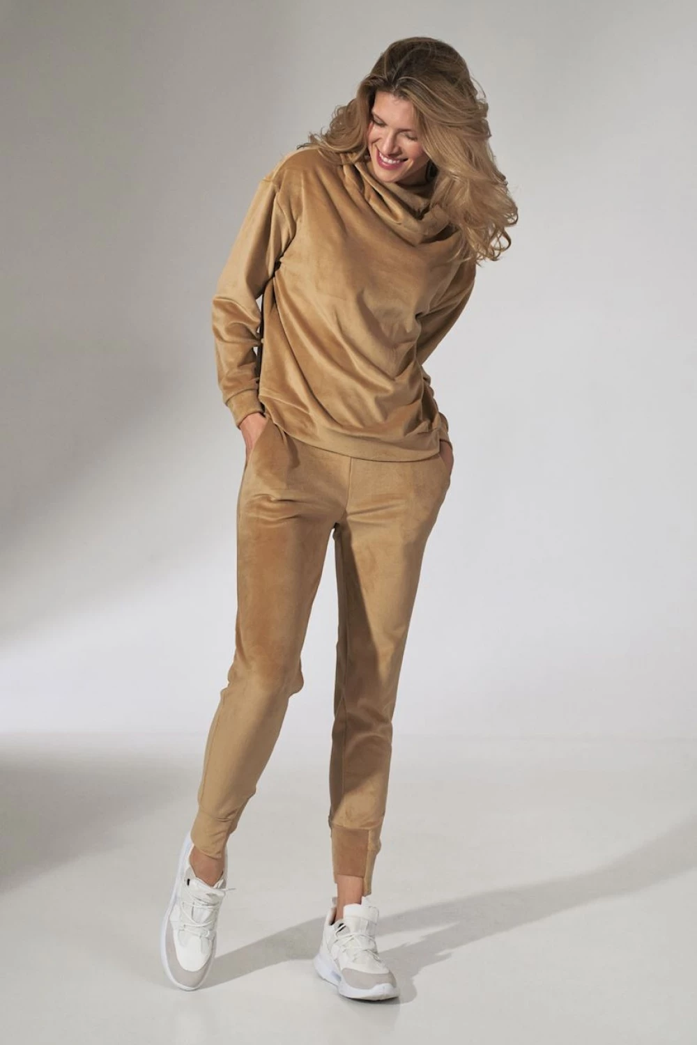 Bluza s kapuco, Figl model 151808, bež