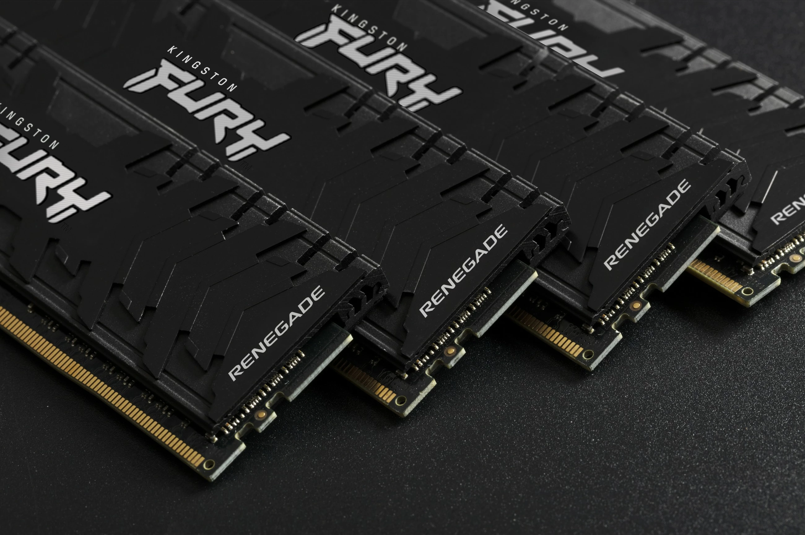Možnost RAM Kingston FURY Renegade 16GB 5333MT/s DDR4 CL20, črn
