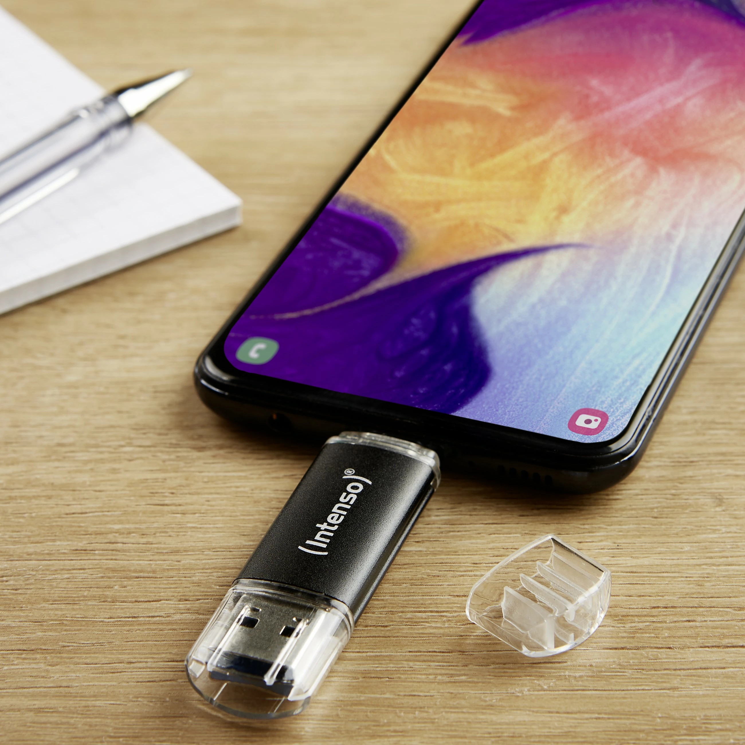 USB ključ 128 GB Intenso, USB Type-A / USB Type-C, antracit USB ključ 128 GB Intenso, USB Type-A / USB Type-C, antracit
