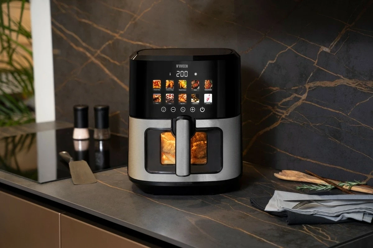 Friteza na vroči zrak N'OVEEN X-LINE AF770, 6,5 L, črno-srebrna