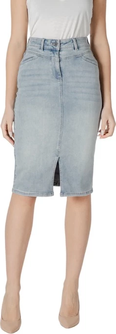 Svetlo modro krilo Morgan De Toi