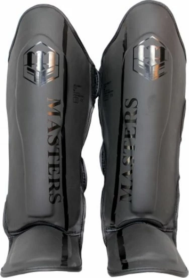 Varovala za golen Masters, črna