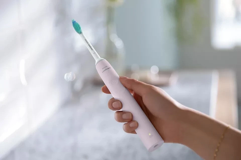 Sončna/sonična zobna ščetka Philips Sonicare HX3651/11, roza Sončna/sonična zobna ščetka Philips Sonicare HX3651/11, roza