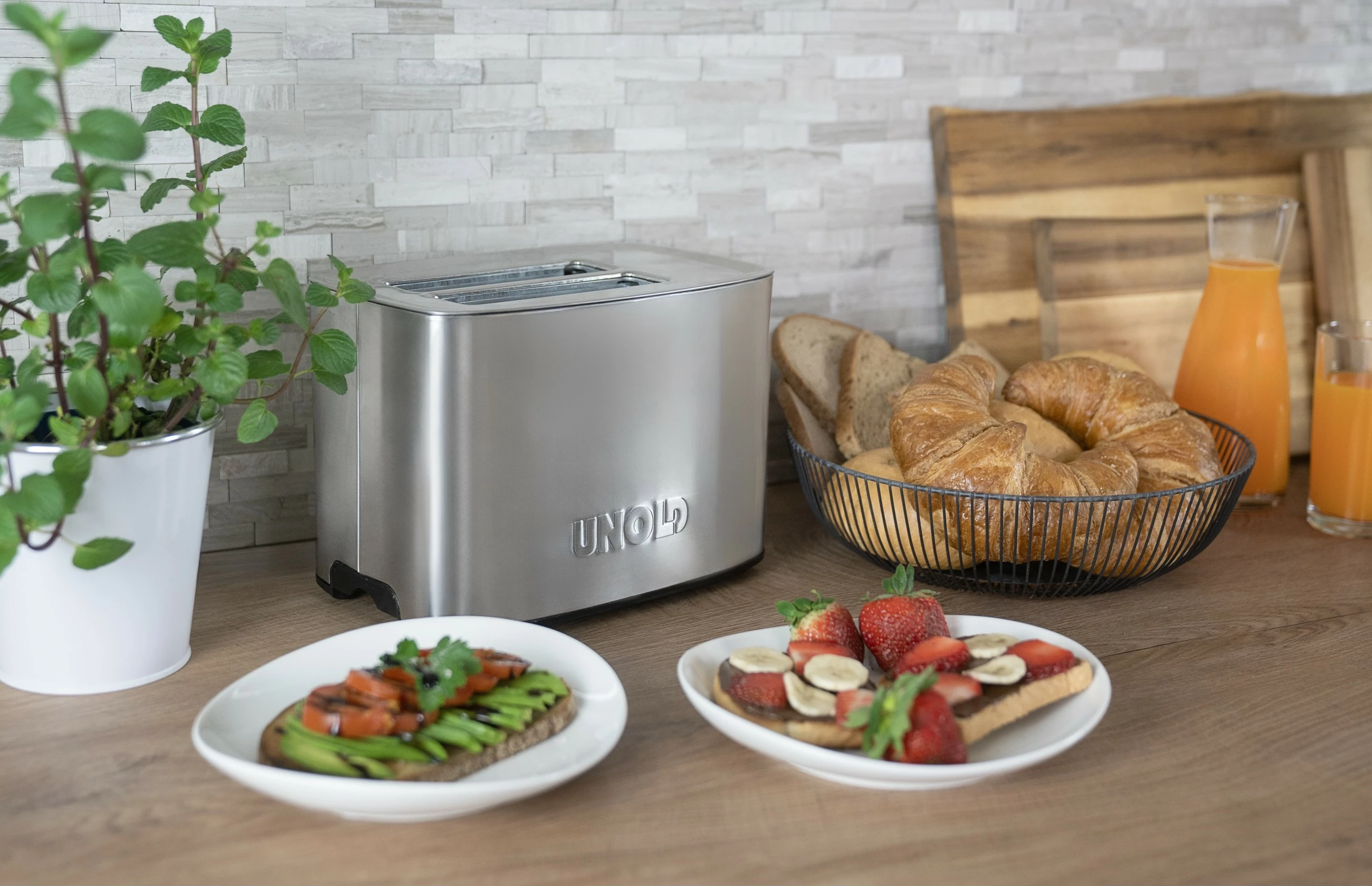 Toaster, 4 rezine, inox, 1200 W, črn, UNOLD Tom 38266 Toaster, 4 rezine, inox, 1200 W, črn, UNOLD Tom 38266