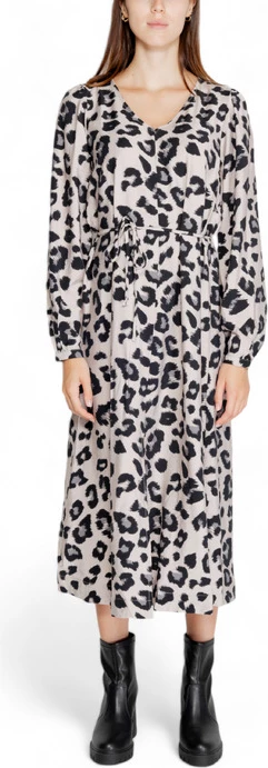 Eleganten in udoben fustan, Jacqueline De Yong, sivi