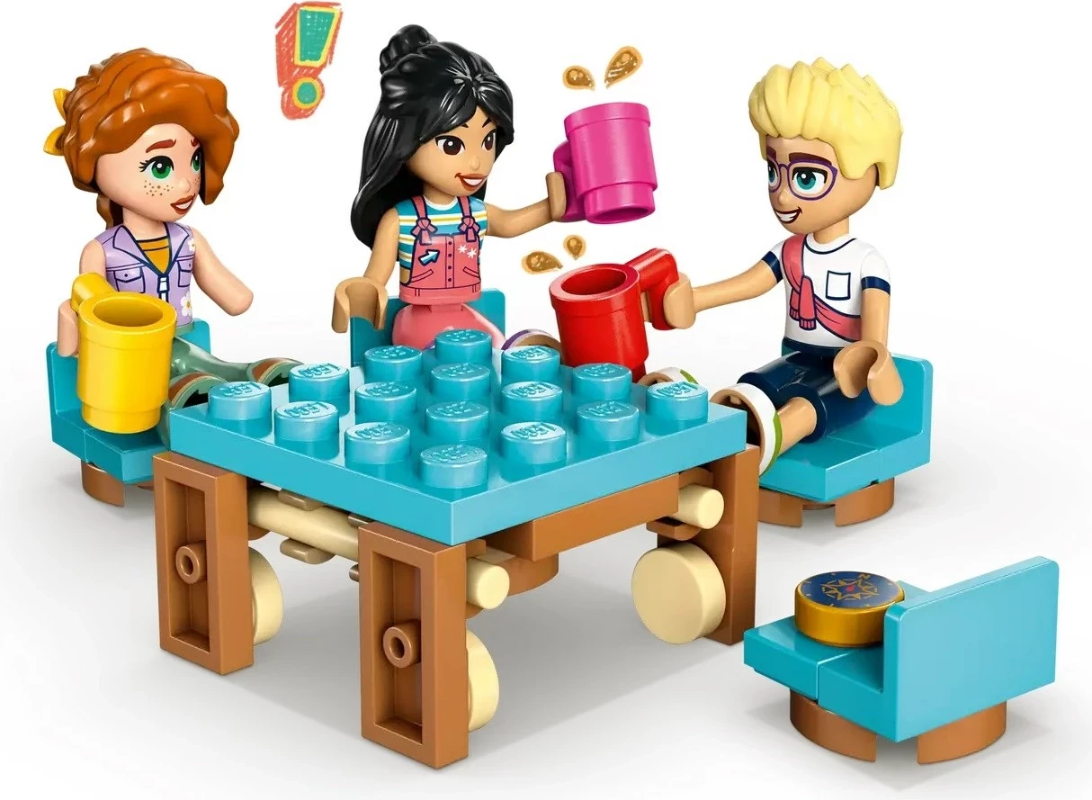 Kamper za pustolovščine LEGO FRIENDS 42663, 3 minifigure