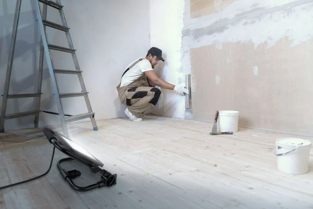 LED reflektor 50 W, aluminij, črn Ansmann FL50W-AC