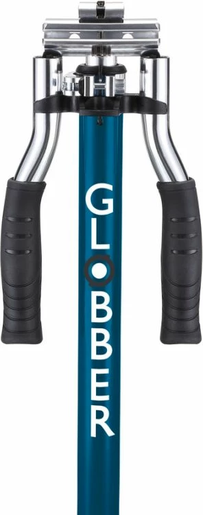 Lahkoten skiro z lučkami Globber, za otroke