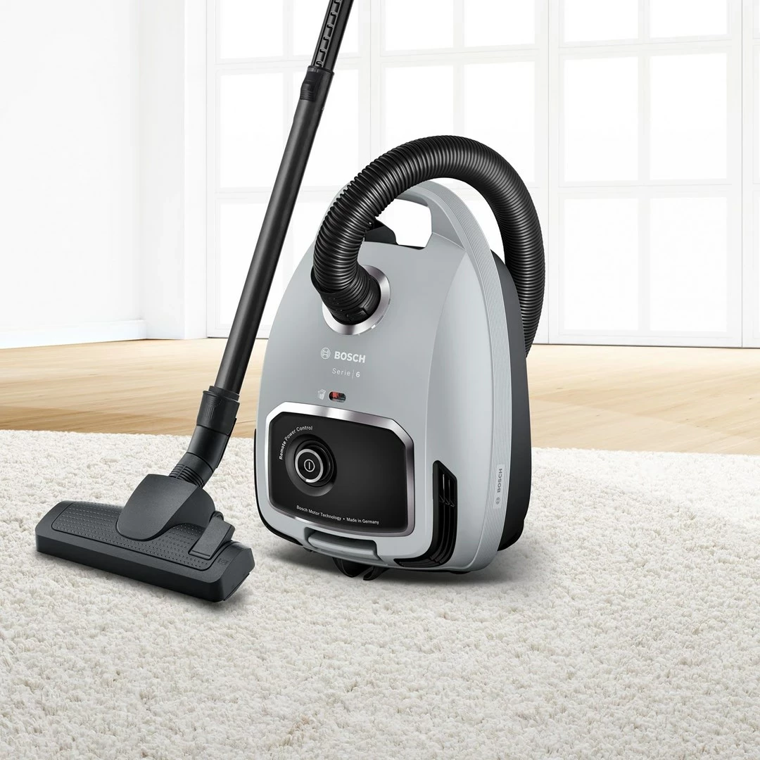 Cilindrični sesalnik, Bosch Serie 6 BGB6X330, črn Cilindrični sesalnik, Bosch Serie 6 BGB6X330, črn