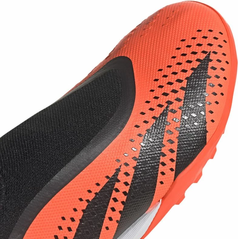 Atletski čevlji za nogomet adidas Predator Accuracy.3 TF LL M GW4643, moški, oranžni