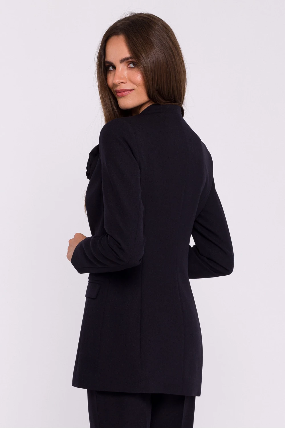 Elegantna jakna za ženske Stylove model 200378, črna