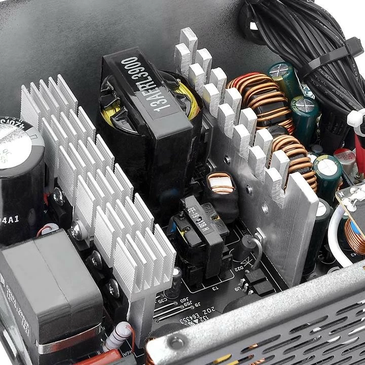 Napajalnik Thermaltake Smart BX1 550W, 80 PLUS Bronze, črn