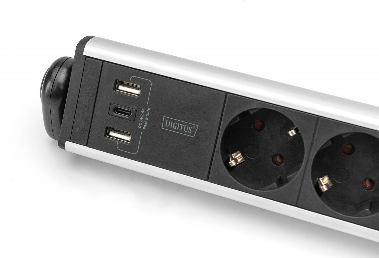 Večvtična vtičnica z aluminijastim ohišjem, 6 Schuko izhodov, 2x USB-A, 1x USB-C, s sponko, črno/srebrna — Digitus DA-70624