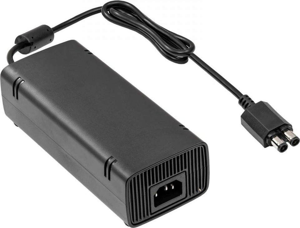 Napajalnik za Xbox 360 Slim AKYGA AK-PD-13, 135 W, 12V/10,83A, črn