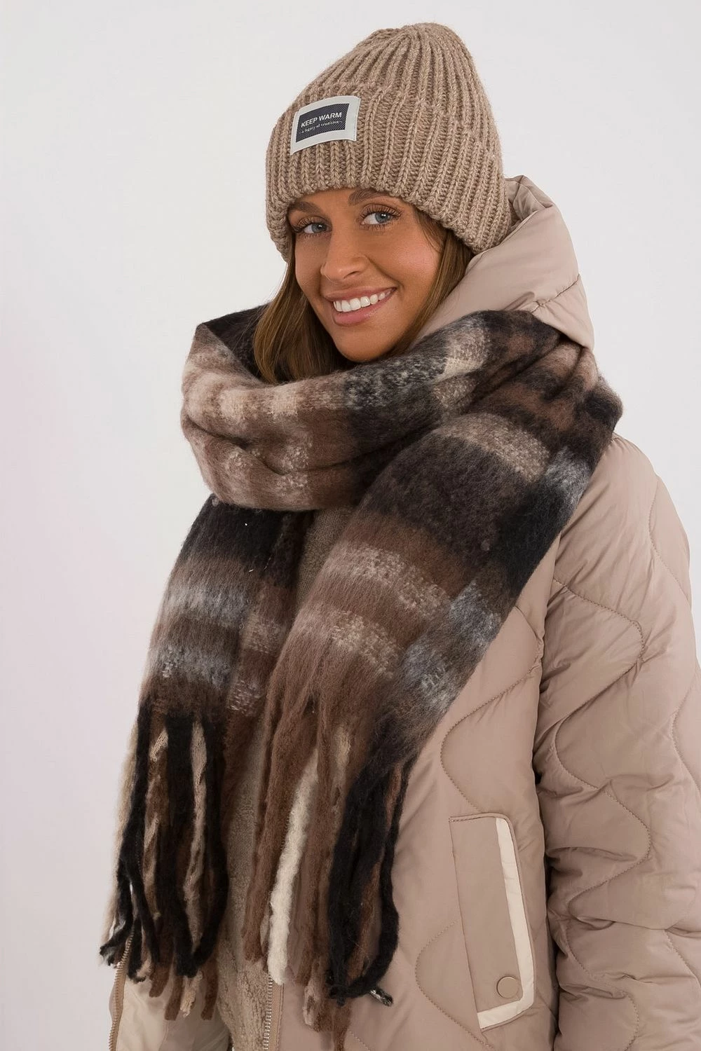 Eleganten šal AT model 208269, rjav