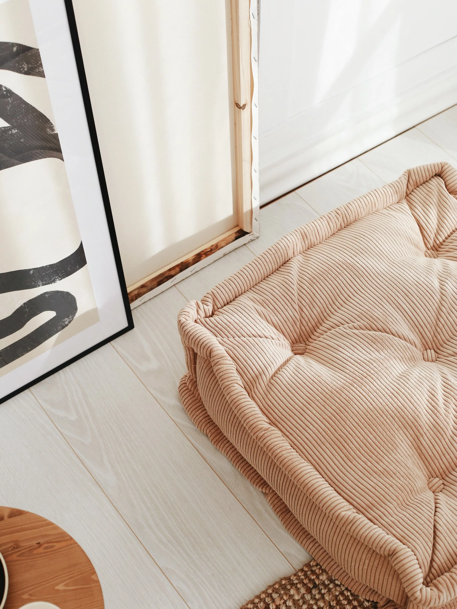 Jastnik Velvet Atelier del Sofa, kamel, 55x55x16 cm
