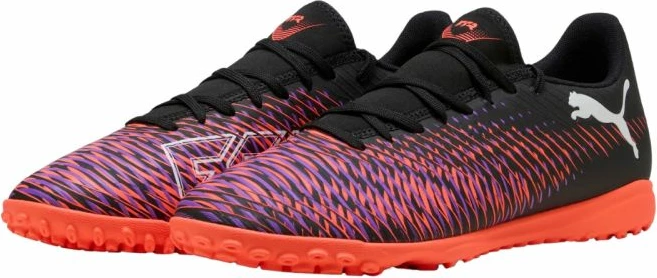 Nogometni čevlji Puma Future 8 Play TT M 108378 01, moški, črni