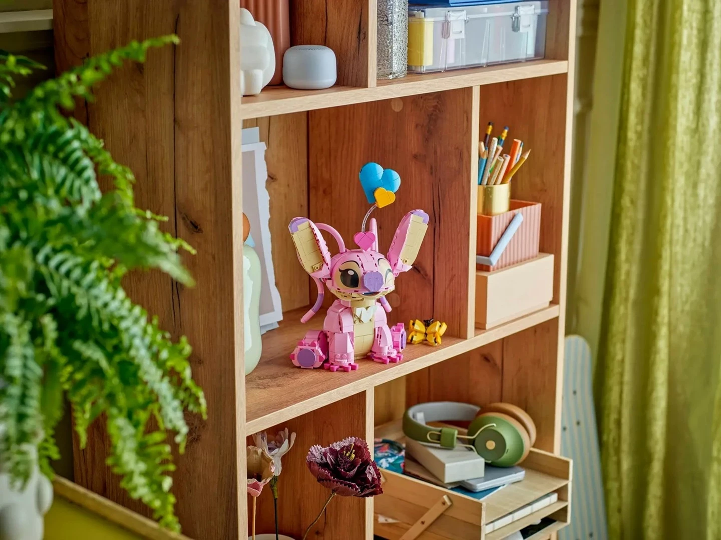 Set gradnje Disney Angel 43257, 782 kosi, rožnat