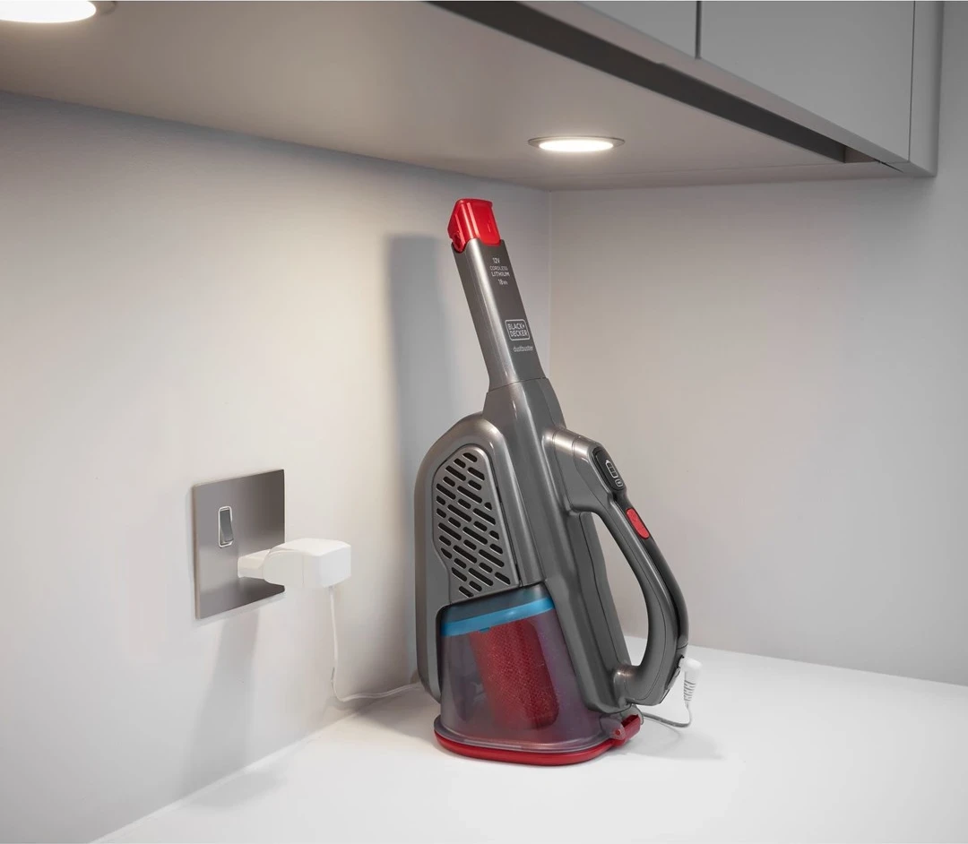 Ročni sesalnik Black & Decker, 20 W