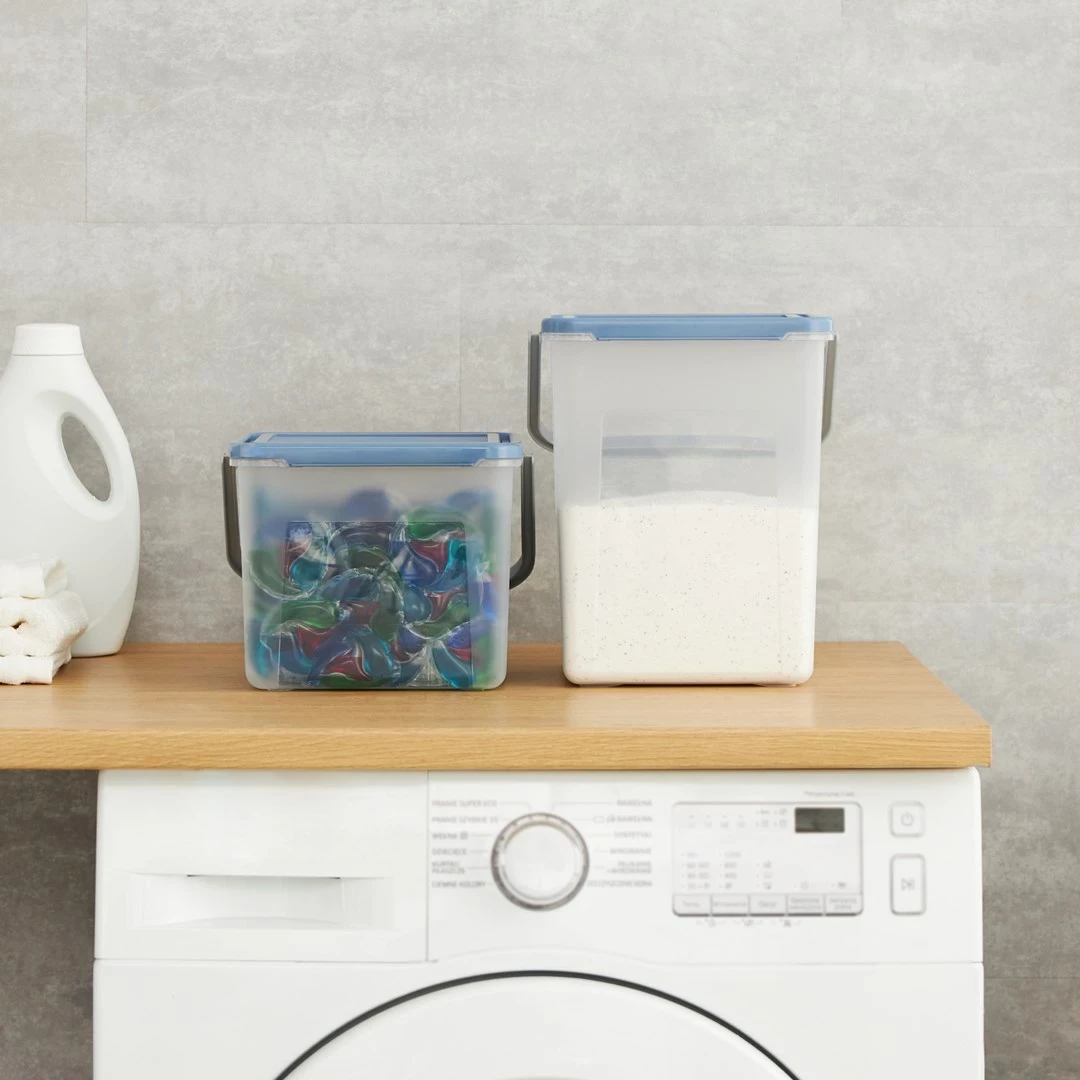 Posoda za detergent Rotho Basic, 4,5 l, bela