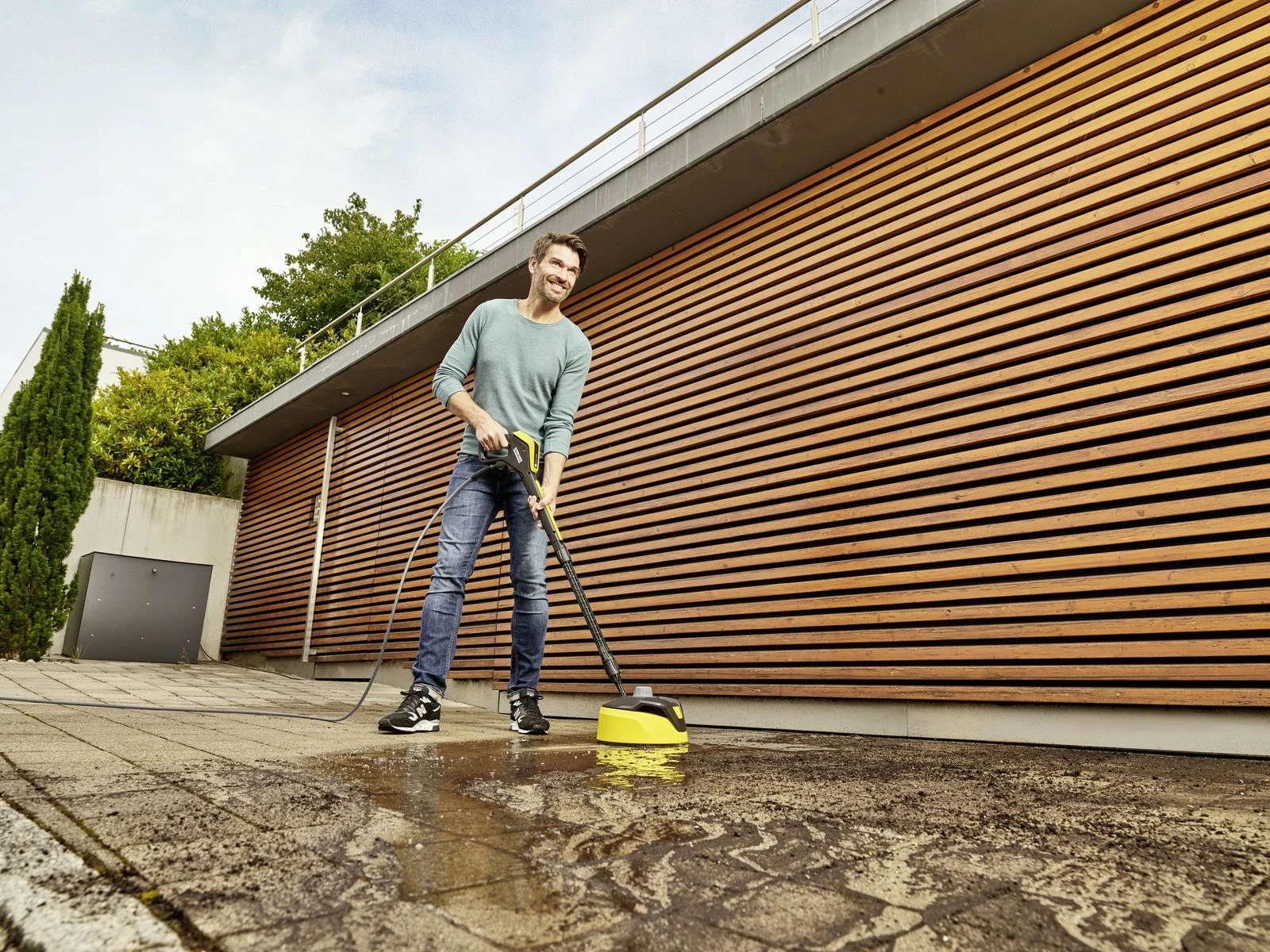 Visokotlačni čistilec K4 Power Control Flex Home, Karcher 1.324-303.0, rumeno/črn, komplet z dodatki