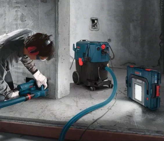 Industrijski sesalnik 35 L, Bosch GAS 35 M AFC Professional, 1380 W, suho in mokro, črn, moder Industrijski sesalnik 35 L, Bosch GAS 35 M AFC Professional, 1380 W, suho in mokro, črn, moder