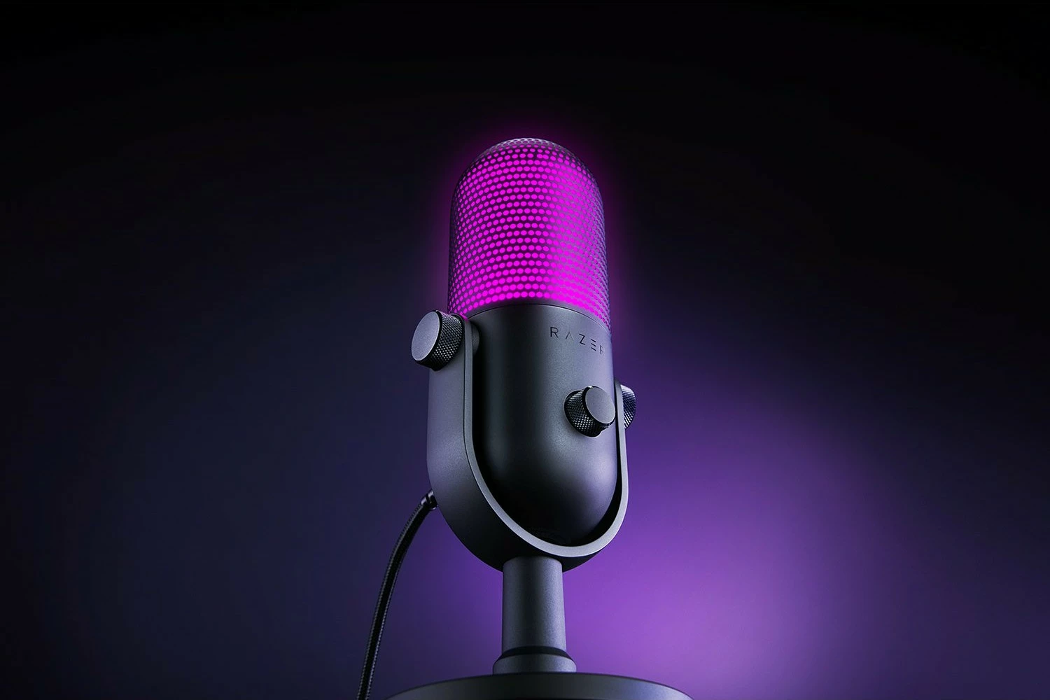 Mikrofon zvočnikov Razer Seiren V3 Chroma, RGB, črn