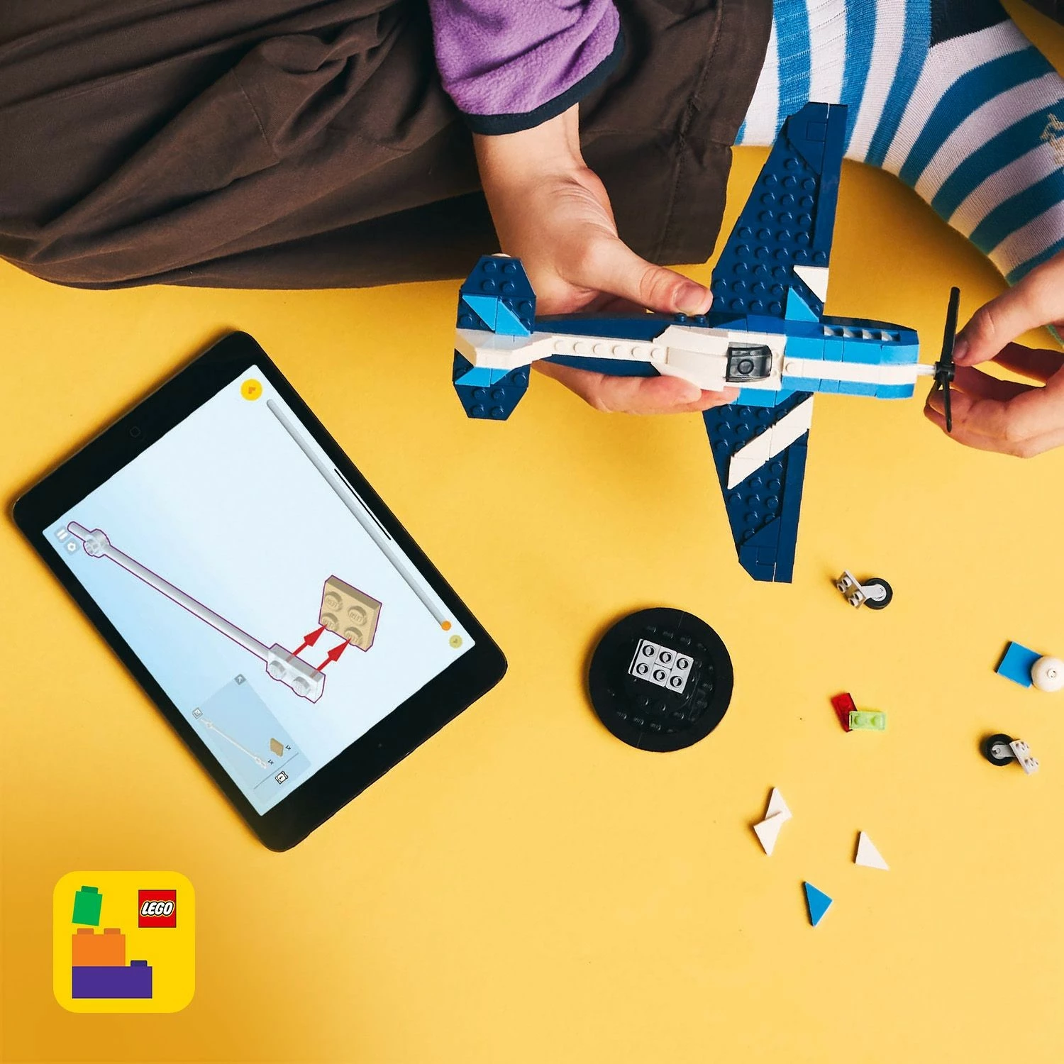 Set za sestavljanje 3-v-1, LEGO Creator 31160, 178 kosov, dirkalni letalnik, moder