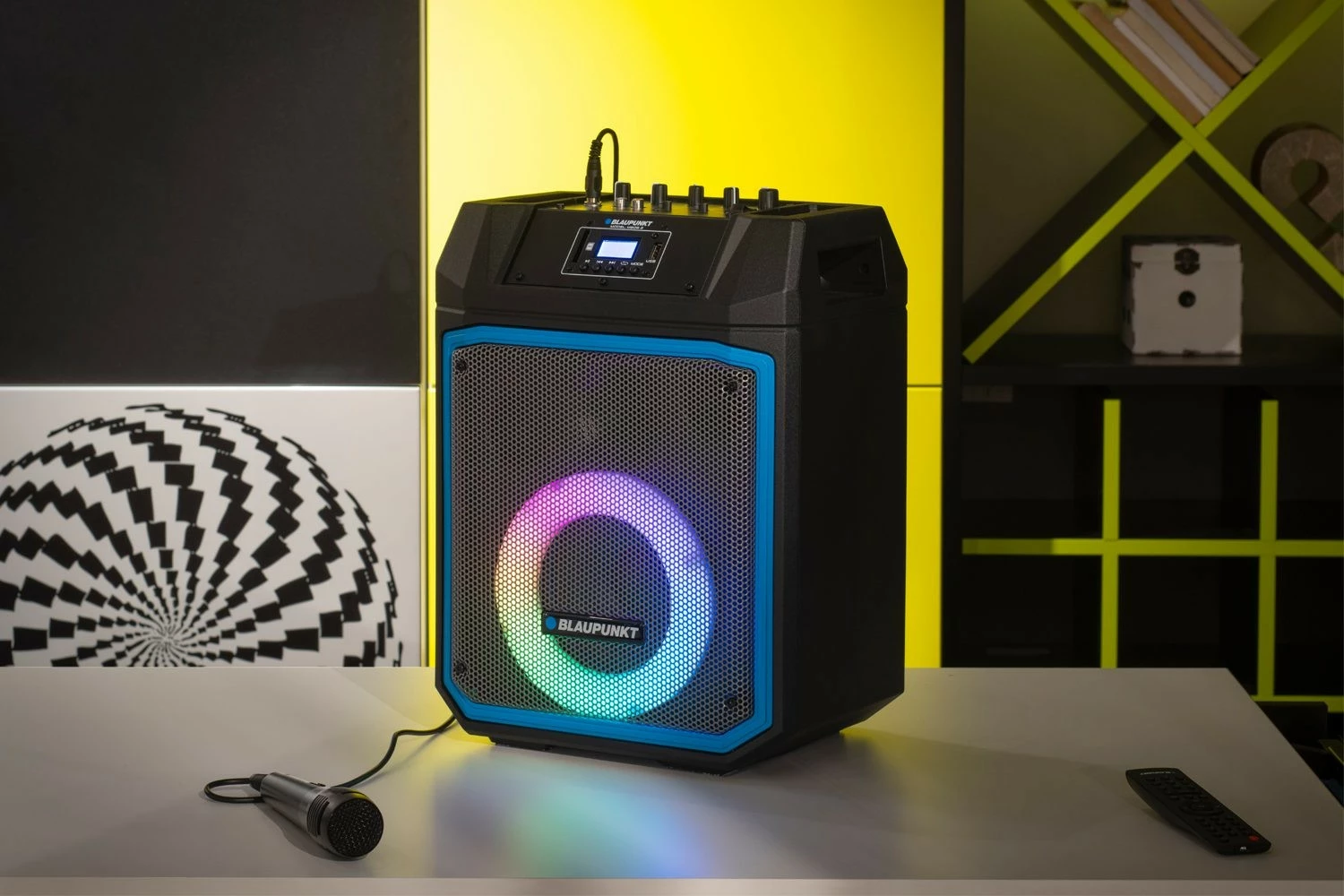 Zvočnik Blaupunkt MB06.2, 500 W, Bluetooth, Karaoke, LED, črn