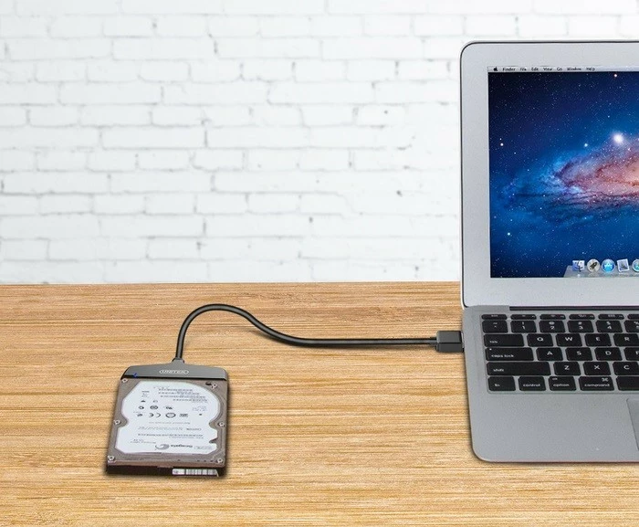 Adapter USB 3.0 na SATA III za HDD/SSD 2,5", Unitek Y-1096, črn