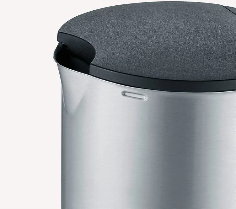 Električni grelnik vode 1,7 L Severin WK 3409, 2200 W, črn/nerjaveče jeklo Električni grelnik vode 1,7 L Severin WK 3409, 2200 W, črn/nerjaveče jeklo