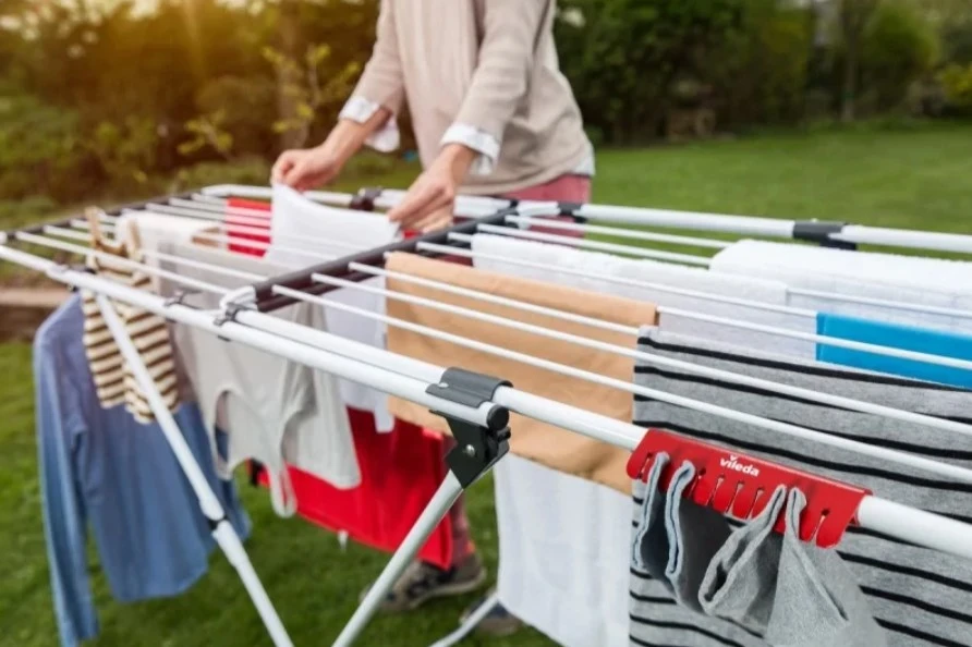 Sušilnik za perilo Vileda Doble, bel