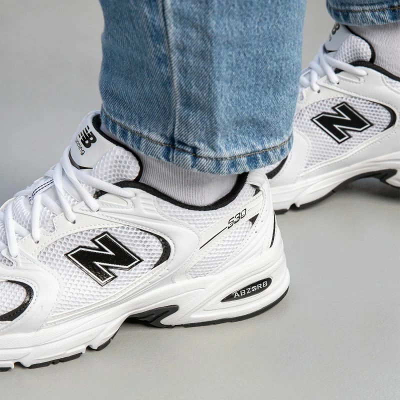 Superge New Balance MR530EWB, bele