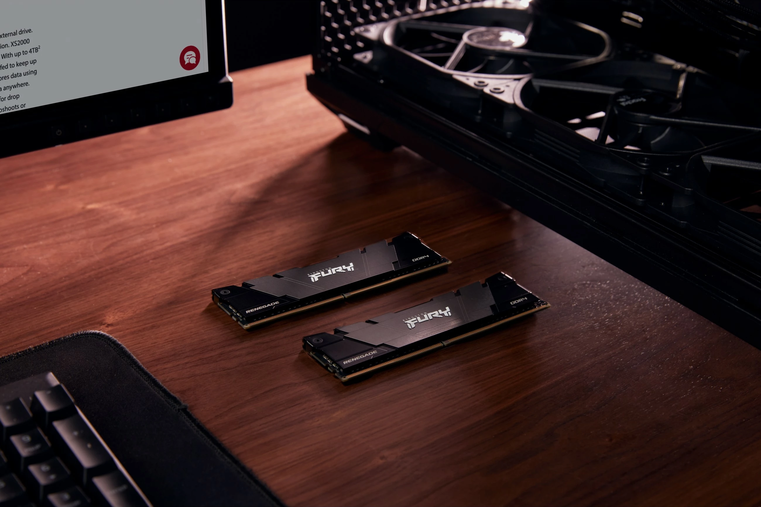 Možnost RAM Kingston FURY Renegade 16GB 5333MT/s DDR4 CL20, črn