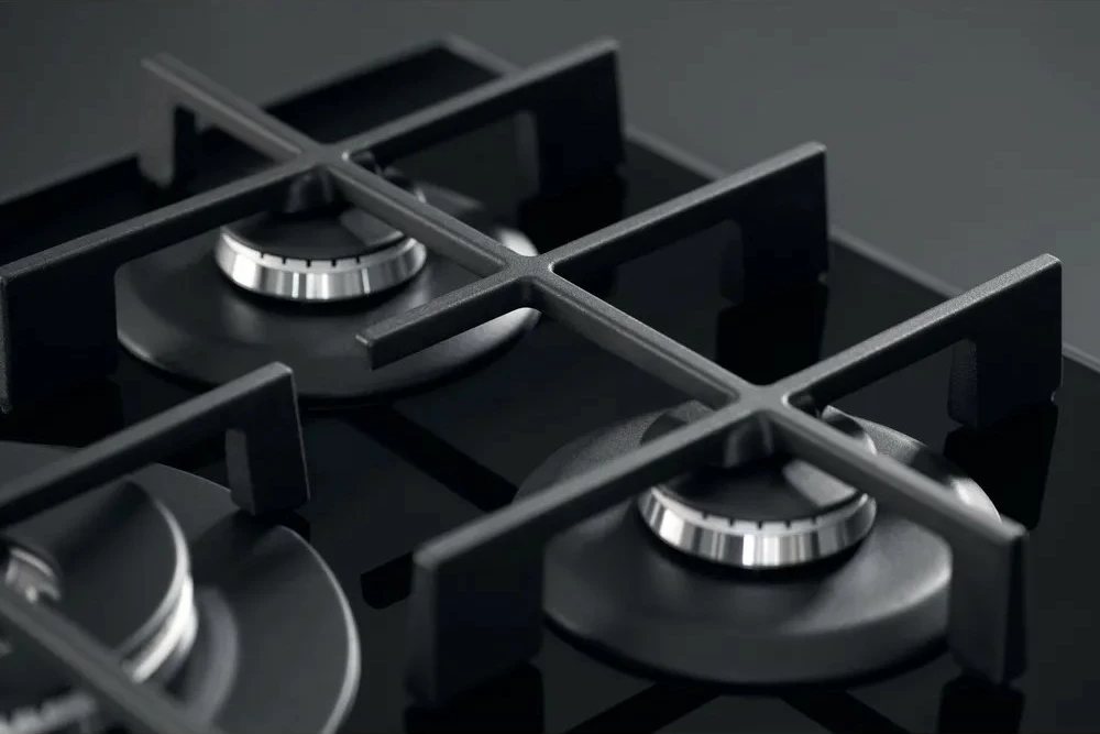 Plinski kuhalnik s steklom, Whirlpool AKWL728NB, 5 kuhališč, črn