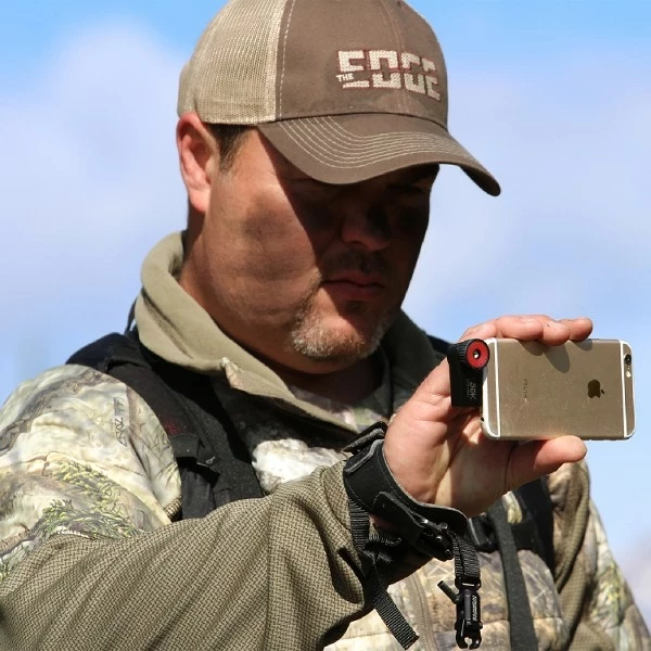 Termična kamera Seek Thermal Pro FF za iOS, 320x240, 9 palet, Lightning