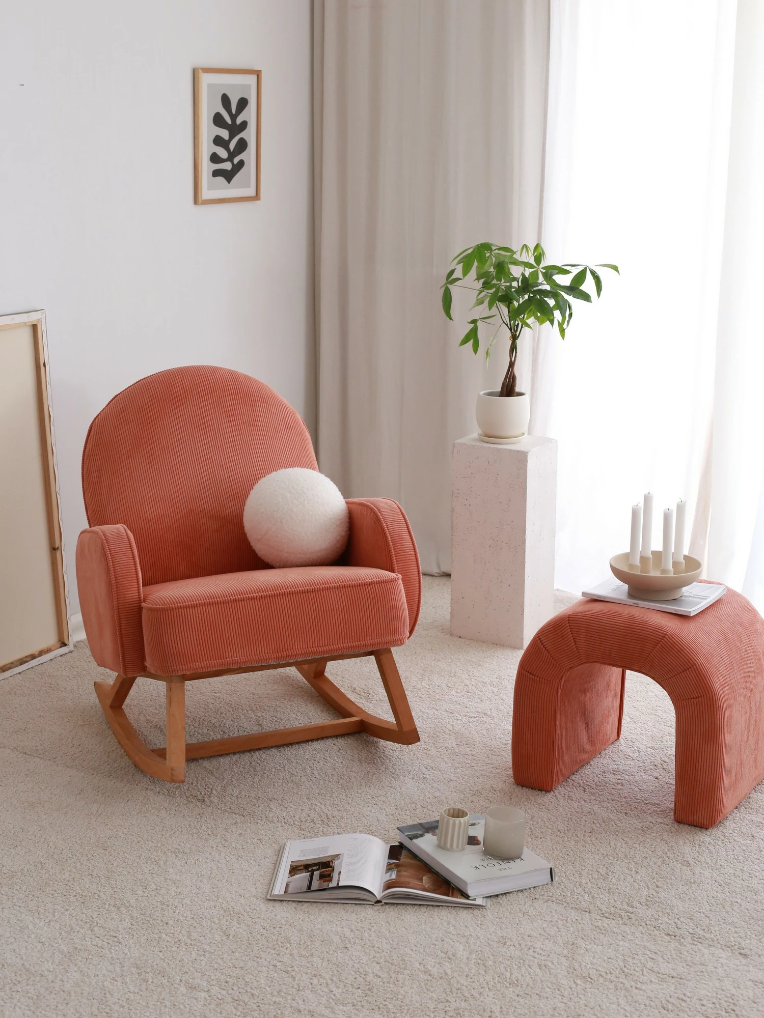Fotelj iz kordonskega žameta Yoko, Atelier del Sofa, koralna