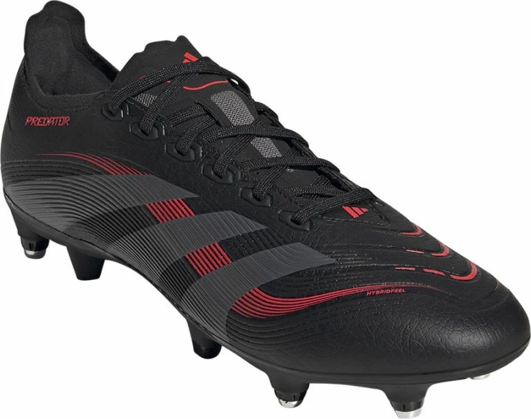 Nogometne atlete adidas Predator League, za moške