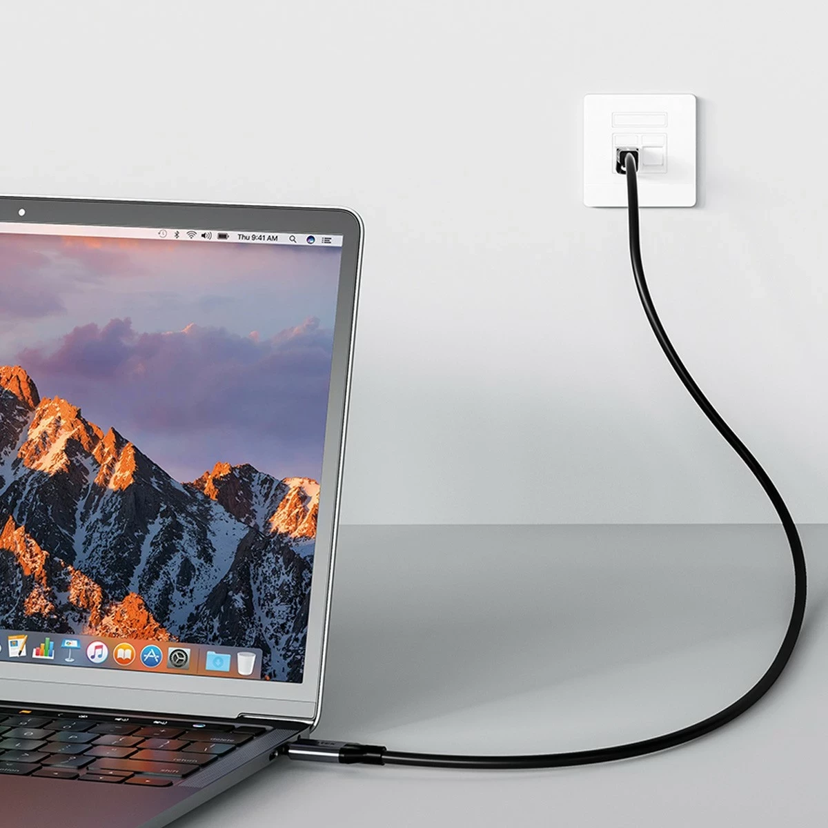 Ethernet kabel Unitek RJ-45 LAN, patchcord kategorija 8, 15 m, črn