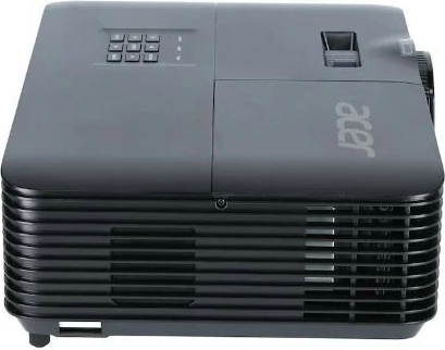 Projektor Acer X119H, DLP, 4800 AL, 800 x 600, črn