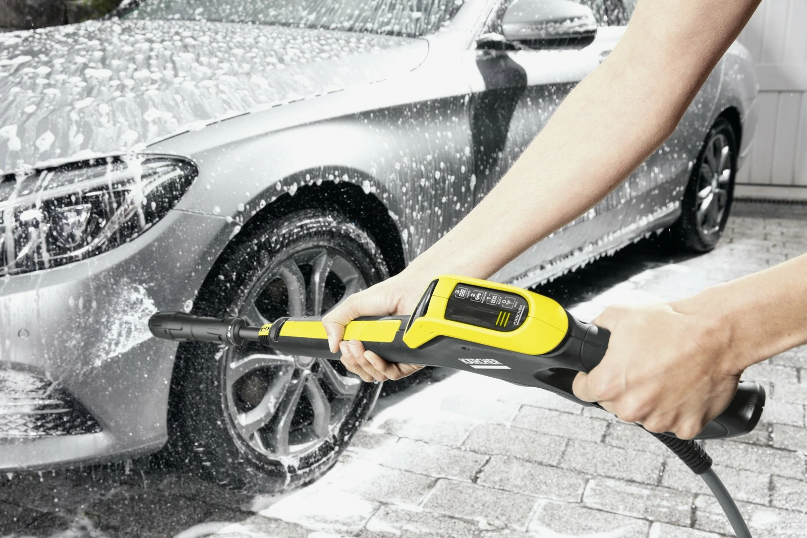 Visokotlačni čistilec K4 Power Control Flex Home, Karcher 1.324-303.0, rumeno/črn, komplet z dodatki
