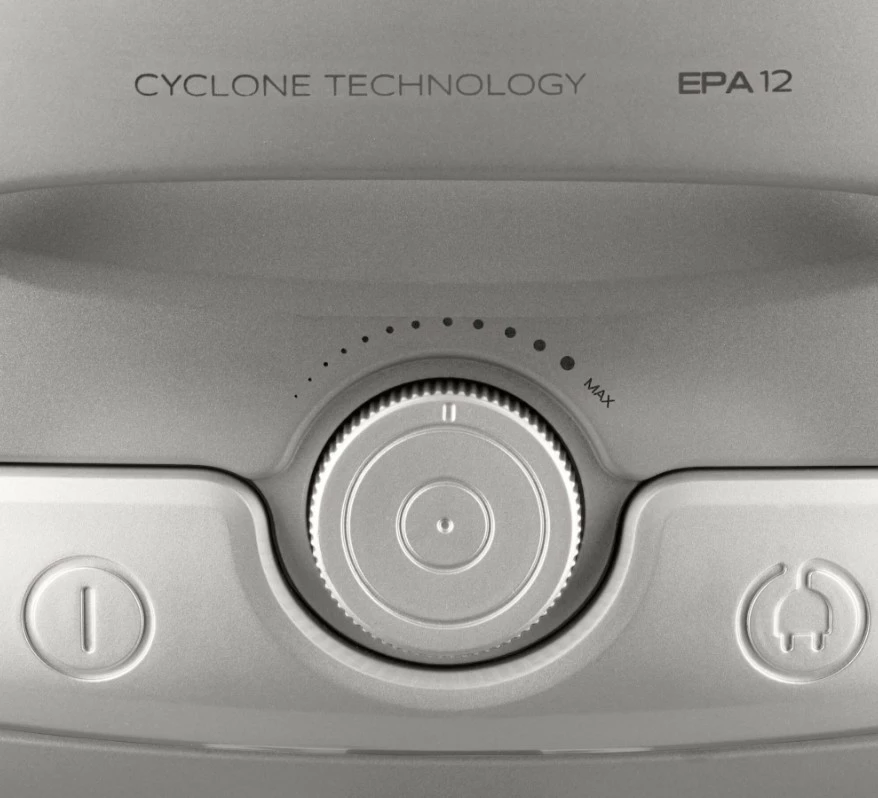 Sesalnik na elektriko brez vrečke Amica Bagio Eco VM3042, 900 W, posoda za prah 1,5 L, filter EPA12, črno/srebrn