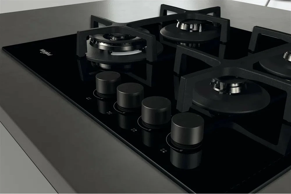 Plinska kuhalna plošča z gladkim steklom, Whirlpool AKT627NB1, 4 cone, črna