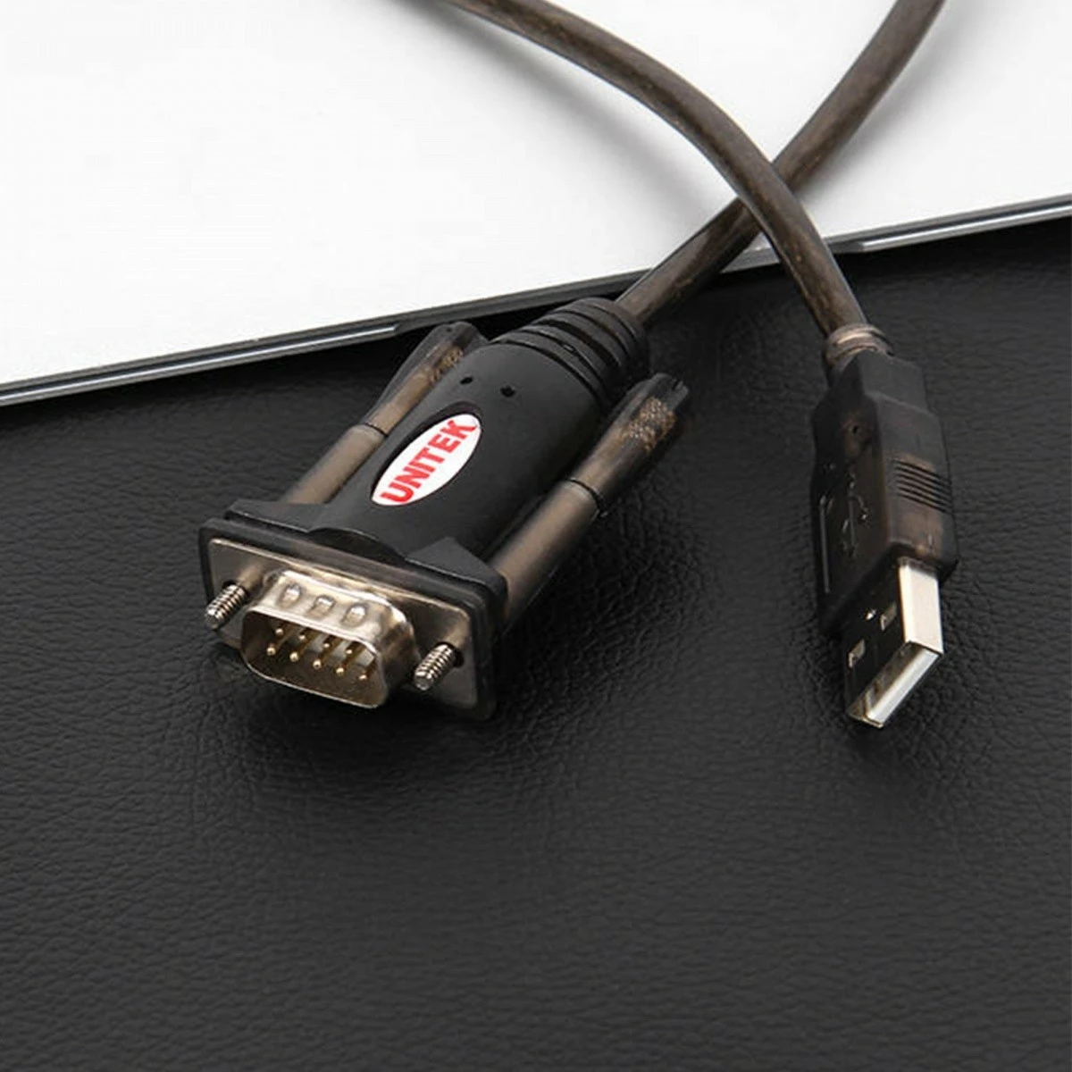 Adapter USB na RS-232 Unitek Y-105, 140 cm, črn