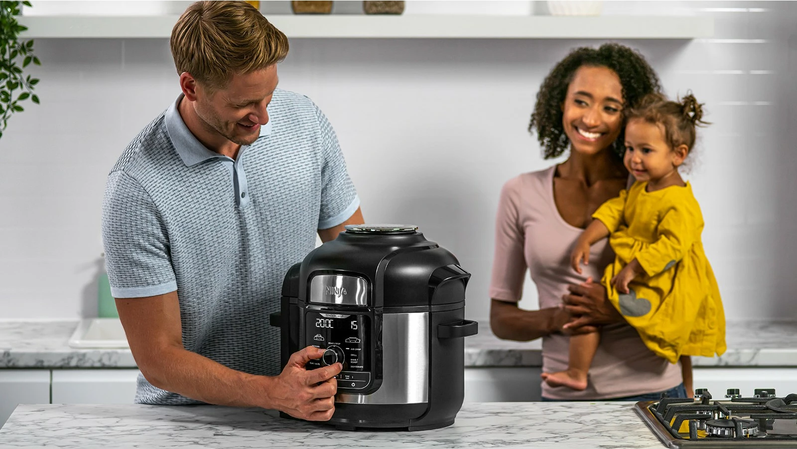 Multifunkcijska kuhinjska naprava Ninja OP500, 7,5 L, 1760 W, črna