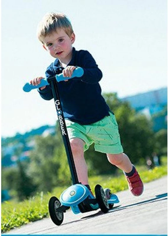 Otroški skiro Globber, rdeč