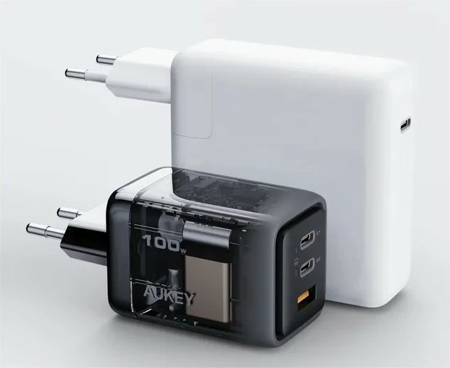 Ultra kompakten 100W zidni polnilec AUKEY PA-C5 Comet Mix 3, 3xUSB (2xUSB-C, 1xUSB-A), siv